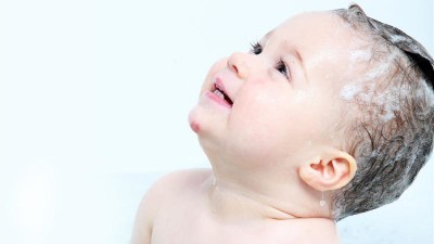 baby-smile-wallpaper-1366x768